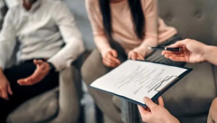 �Ϸ�άȨ����